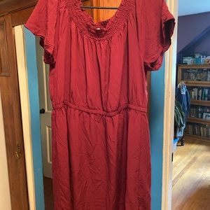 Old Navy maroon dress